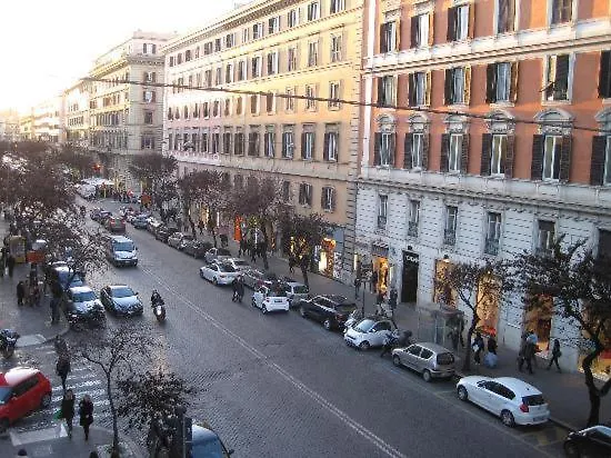 Romerooms Cola Di Rienzo Rome