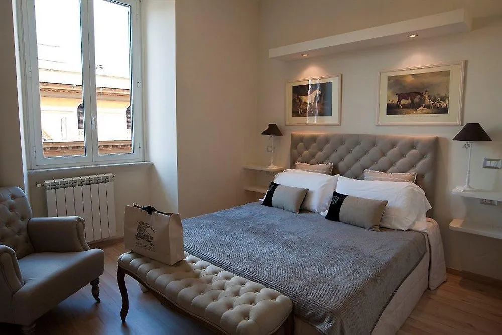 Bed & Breakfast Romerooms Cola Di Rienzo